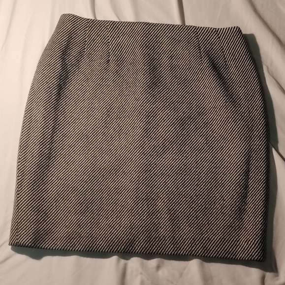 Vintage Holt Renfrew Wool Pencil Skirt - Picture 6 of 9